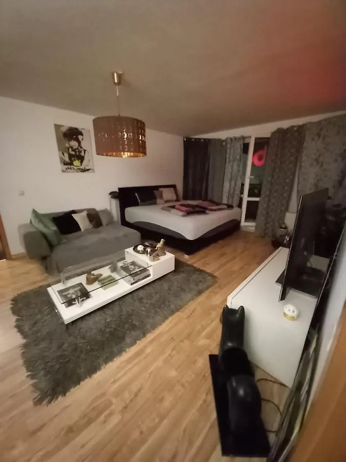Tolle Private 2-Zimmer Wohnung Im Szene Bezirk Berlin-Friedrichshain شقة برلين