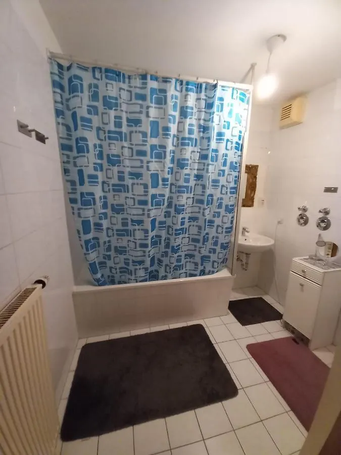 Tolle Private 2-Zimmer Wohnung Im Szene Bezirk Berlin-Friedrichshain Appartement Berlin